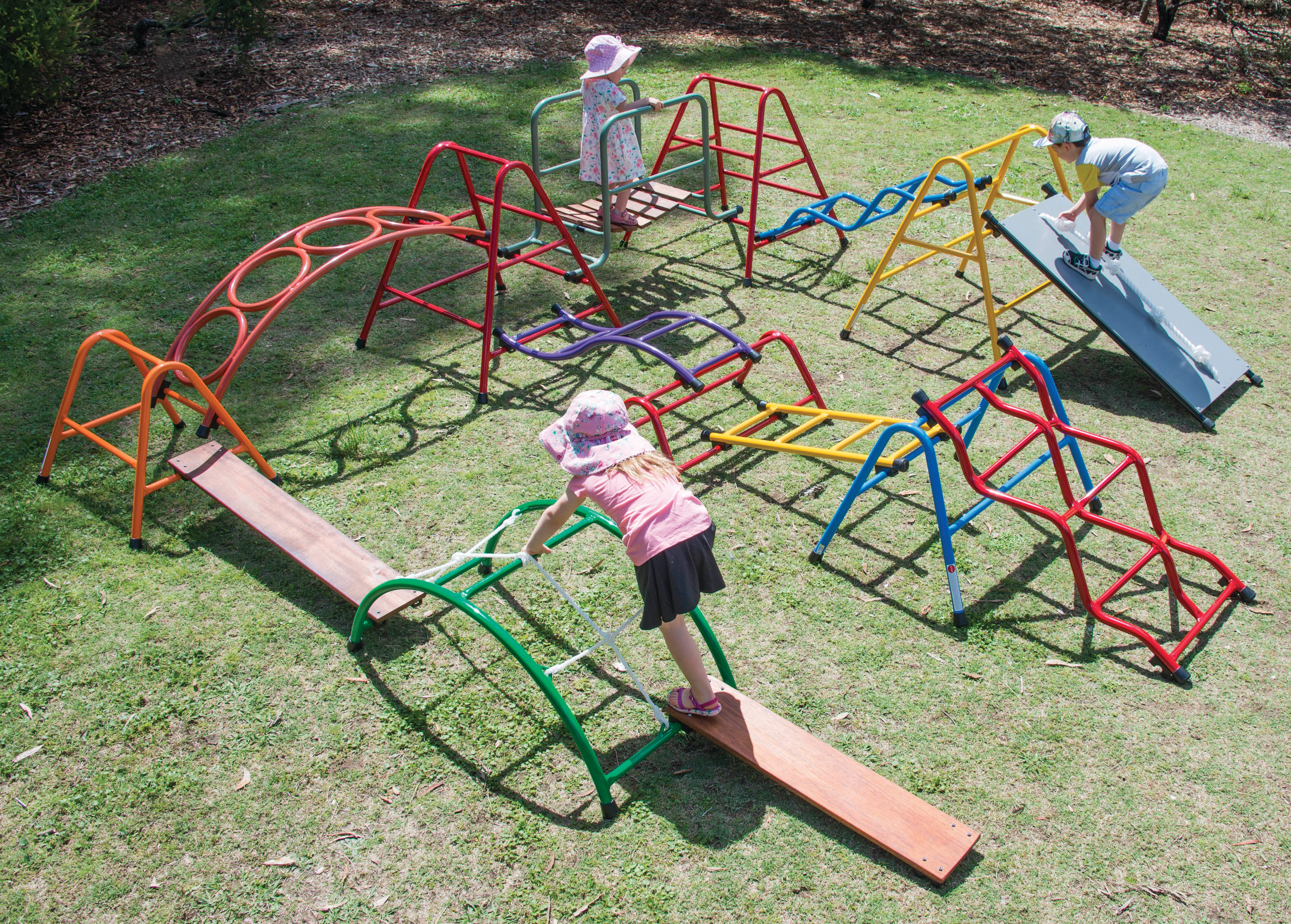 Extra Large Outdoor Play Set- 16 Pieces